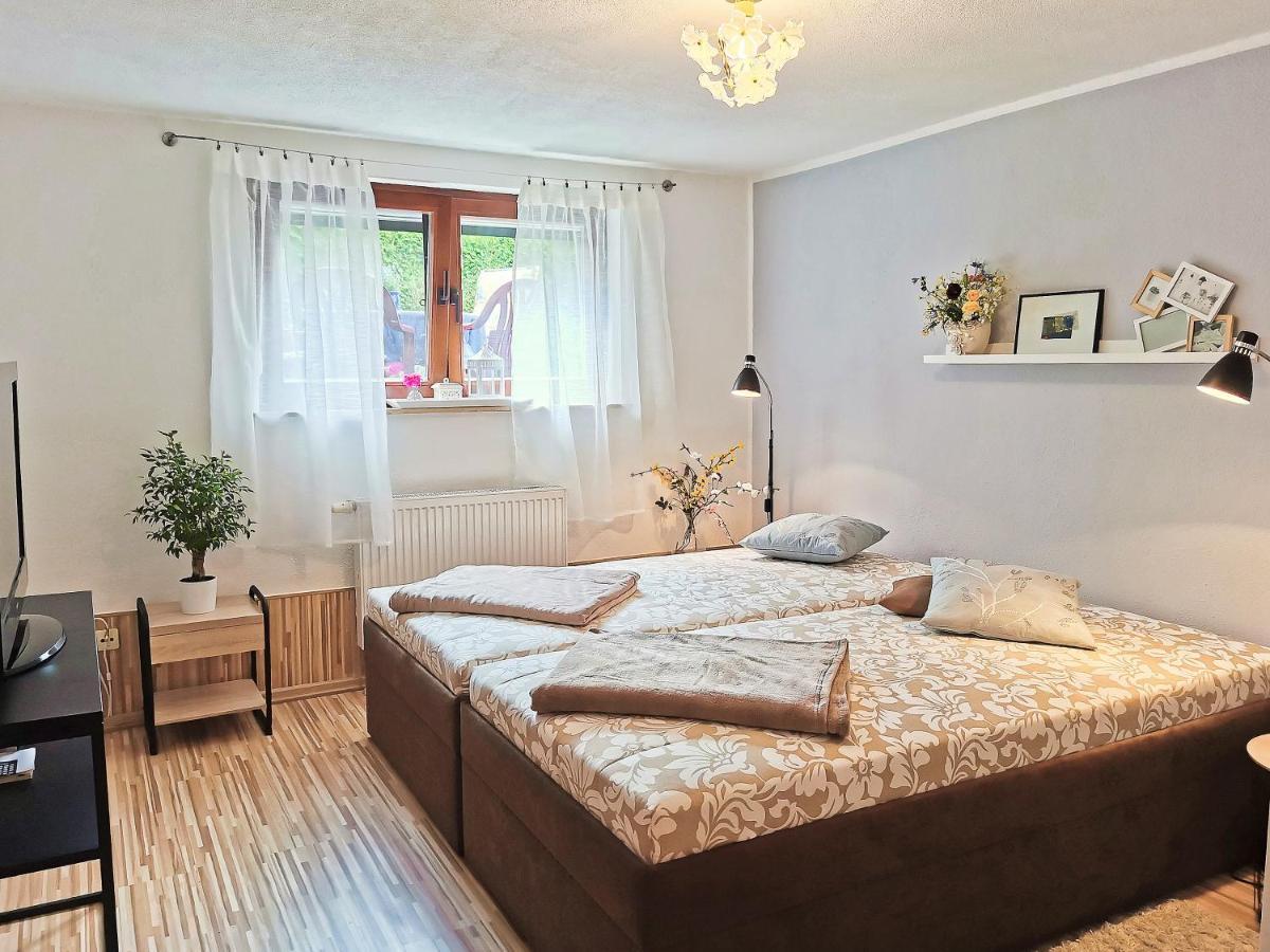 Flex Living - Business- Und Ferienwohnung Wassermann Dresden Bagian luar foto